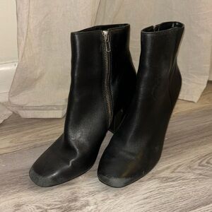 Steve Madden Pixie Bootie